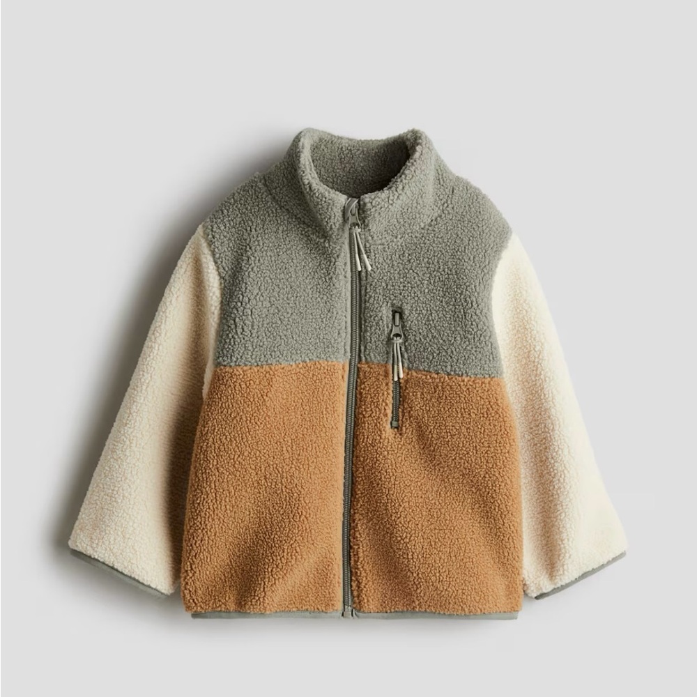 Teddy Jacket in Brown, Cream / Color-block
NWT size 6X-7Y